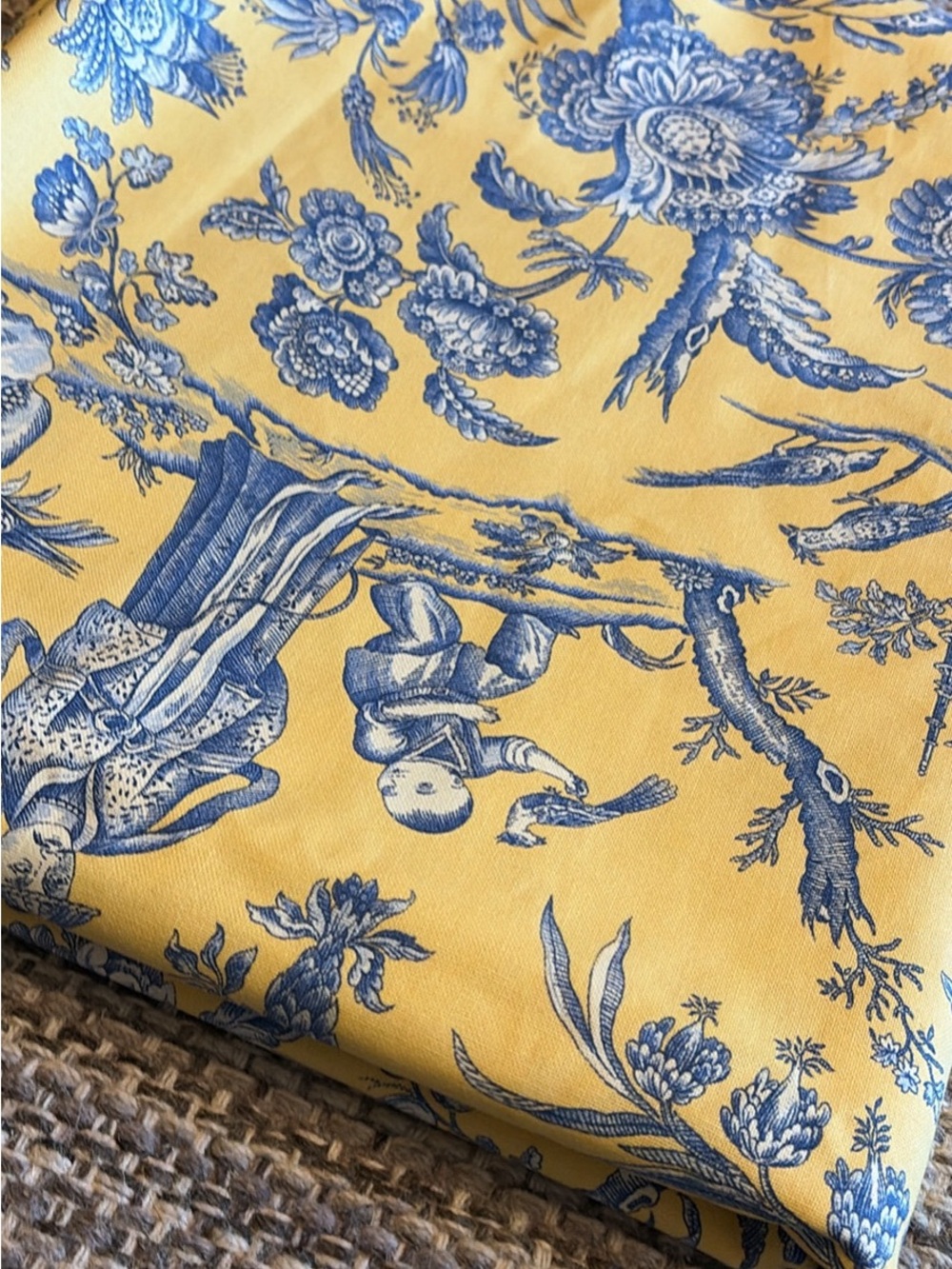 Poupon et Bleu de France Chinoiserie Ming Fabric - Picture 4 of 6